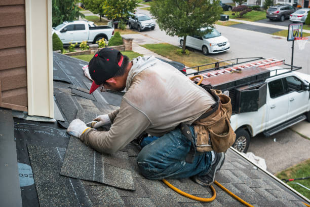 Professional Roofing technician working in Newark, IL